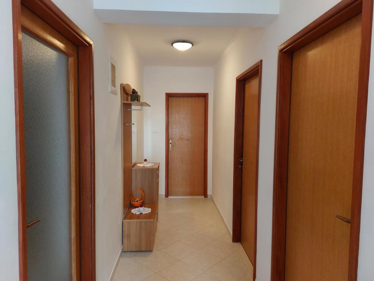 Apartment Ljubicic Podstrana Exterior photo